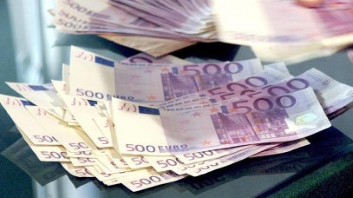 BNR a împrumutat patru bănci cu 1,465 miliarde euro, pentru şase zile